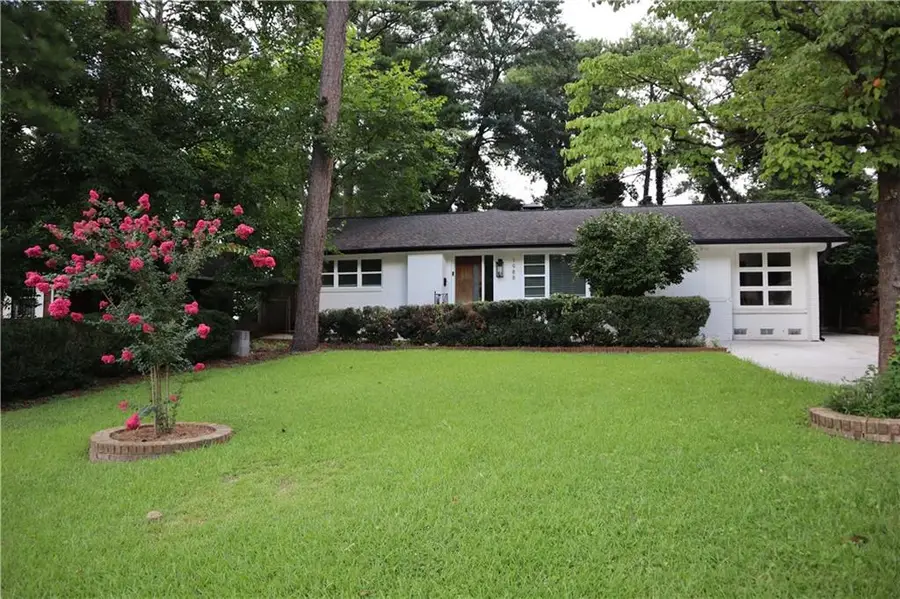 1988 Brewer Boulevard Sw, Atlanta, GA 30310 - #2