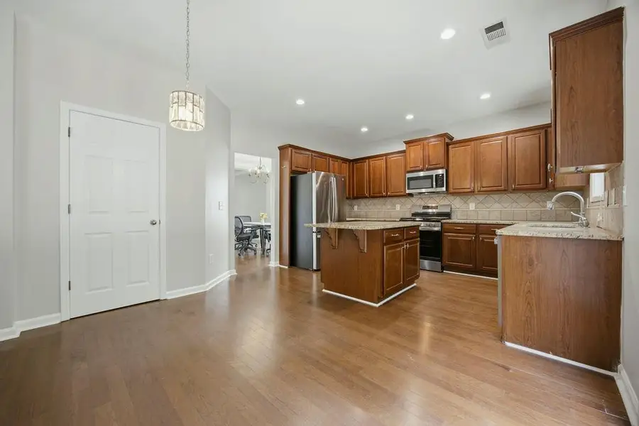 560 Crestmont Lane, Canton, GA 30114 - #2