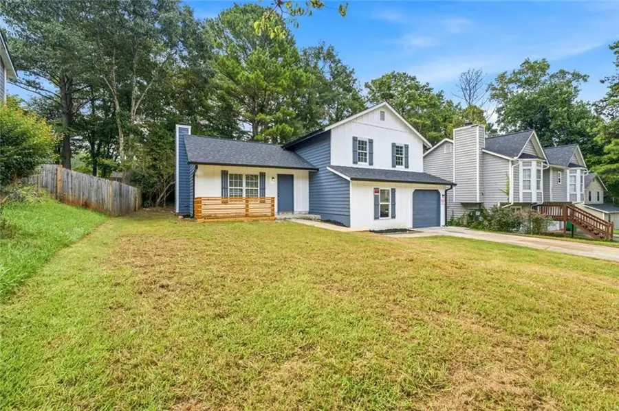 917 Lake Watch Drive, Stone Mountain, GA 30088 - #2