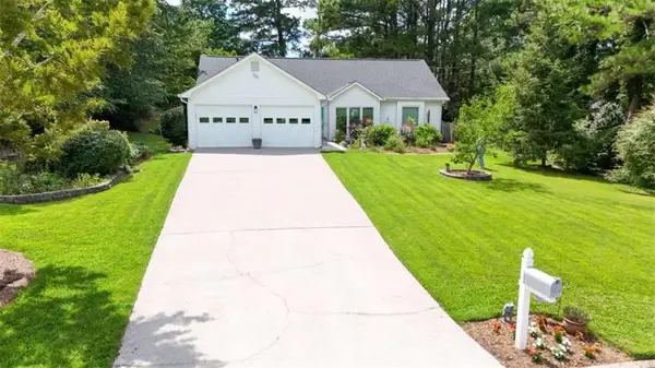 1215 Brookton Drive, Dacula, GA 30019