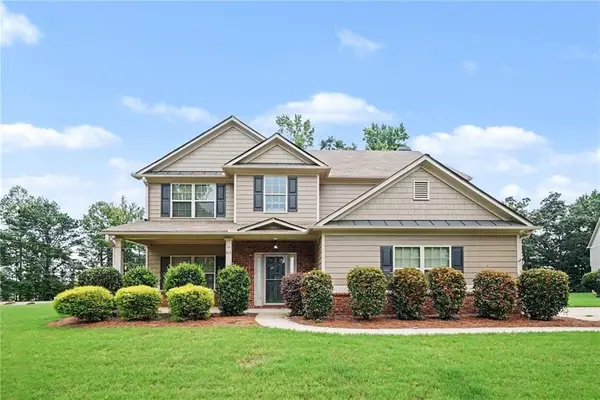611 Little Bluestem Trail, Hoschton, GA 30548