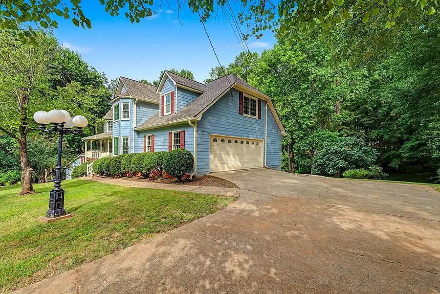 228 Nacoochee Drive, Woodstock, GA 30188 - #3