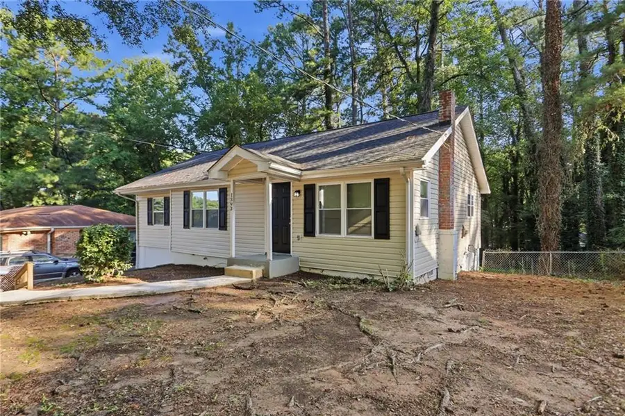 1393 Northwest Drive Nw, Atlanta, GA 30318 - #2