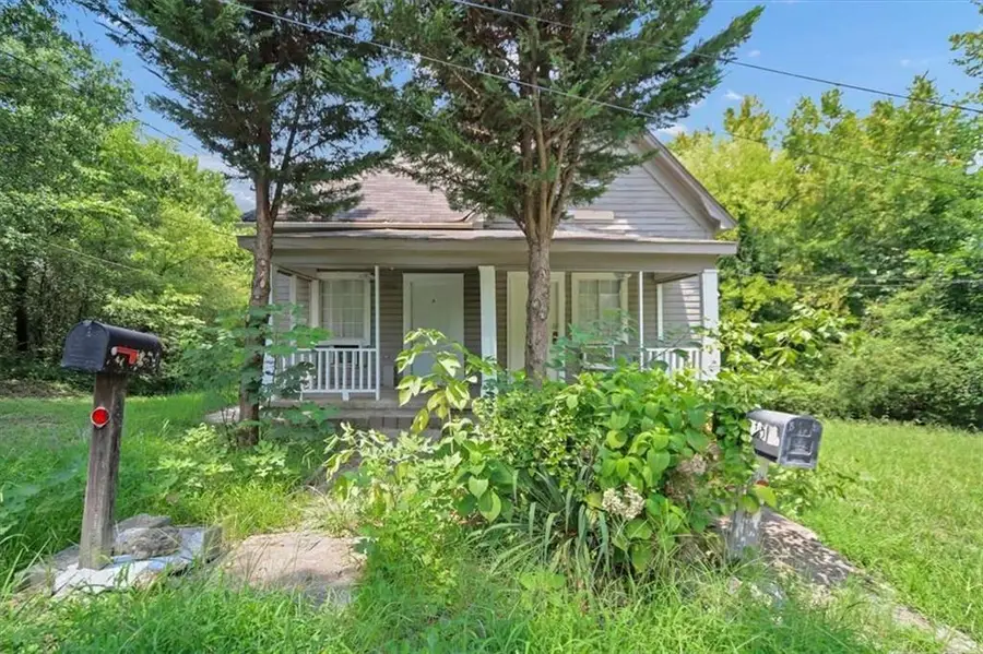 215 NE Smith Street Ne, Rome, GA 30161 - #3