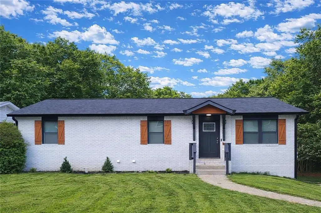 1385 Plaza Avenue Sw, Atlanta, GA 30310 - #1