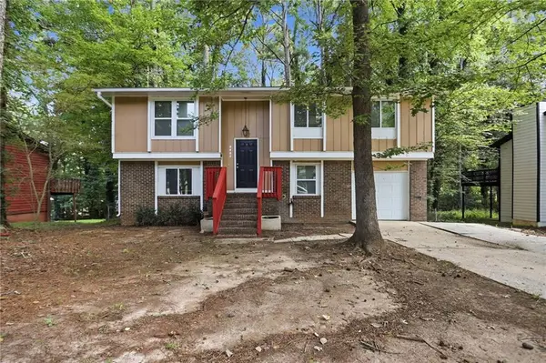 8862 Raven Drive, Jonesboro, GA 30238