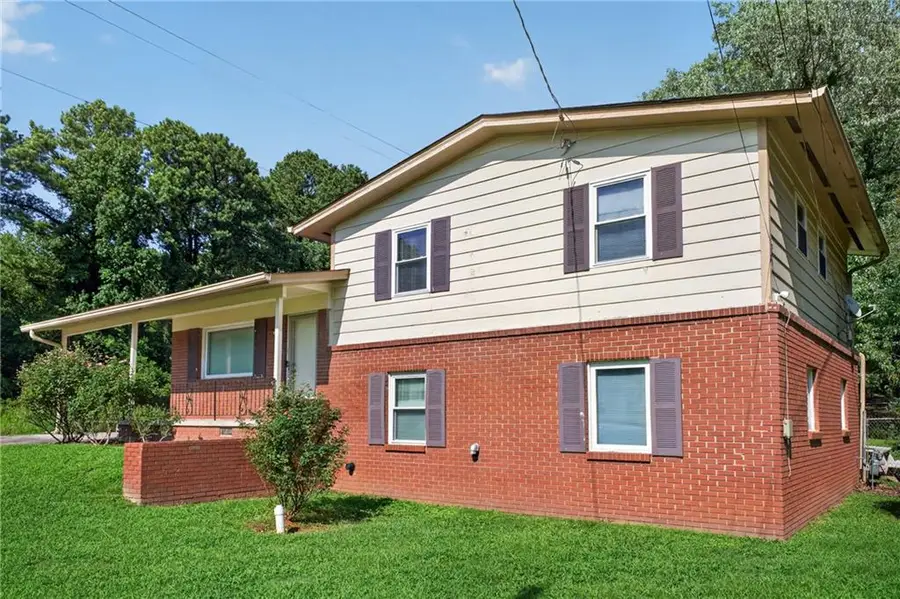 3008 Thornberry Lane Sw, Atlanta, GA 30331 - #2