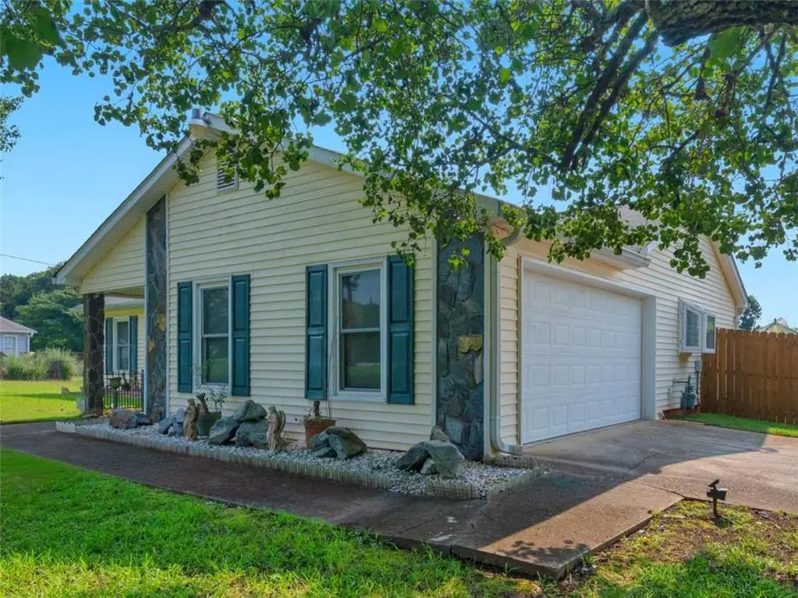 109 Summerfield Drive, McDonough, GA 30253 - #3