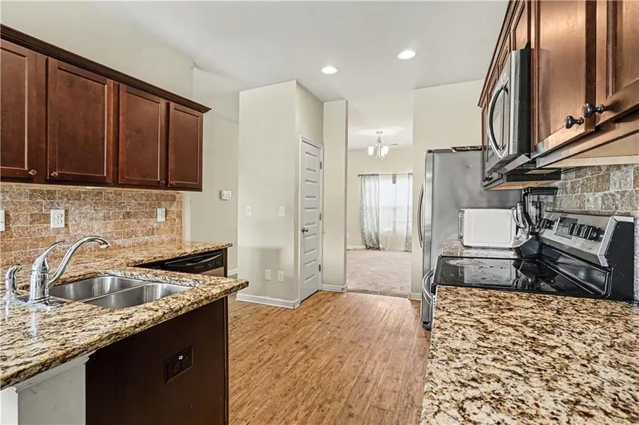 325 Horizon Trace, Loganville, GA 30052 - #3