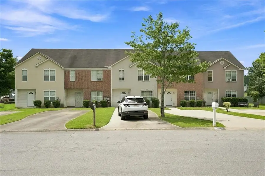 366 N Beach Court, Riverdale, GA 30274 - #3