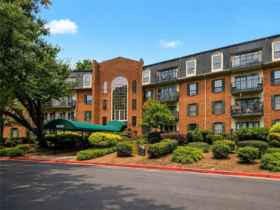 28402 Plantation Drive Ne, Atlanta, GA 30324 - #2