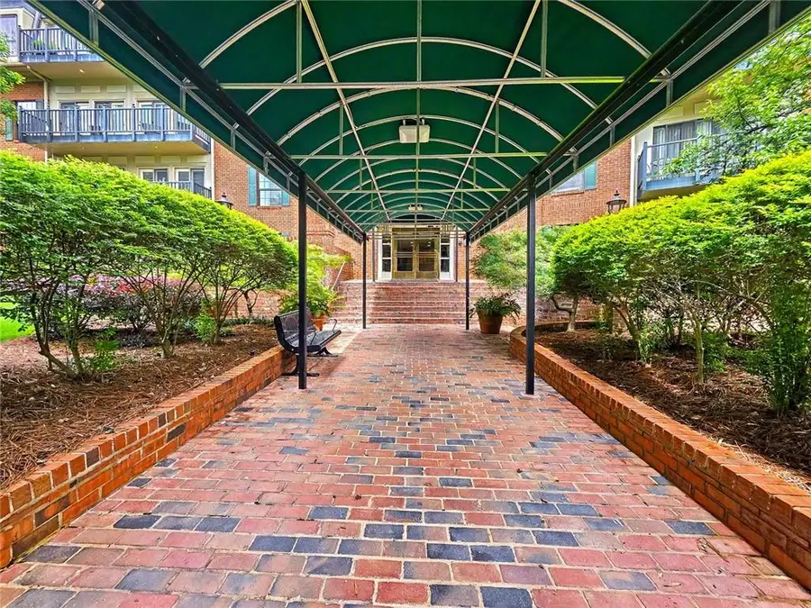 28402 Plantation Drive Ne, Atlanta, GA 30324 - #3