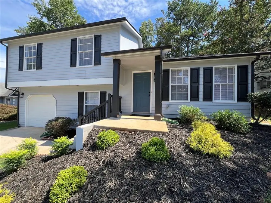 851 Shore Drive, Lithonia, GA 30058 - #2
