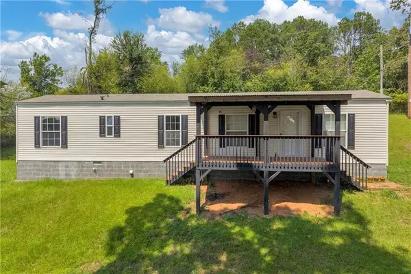89 Eagles Perch Road, Ball Ground, GA 30107