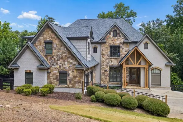 3330 Chimney Point Drive, Cumming, GA 30041