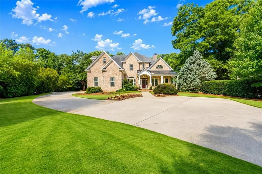 390 Chaffin Road, Roswell, GA 30075 - #1
