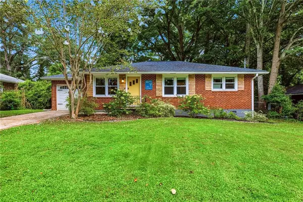 2670 Woodridge Drive, Decatur, GA 30033