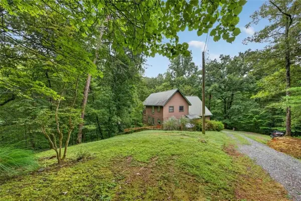 170 Oak Ridge Trail, Ellijay, GA 30536