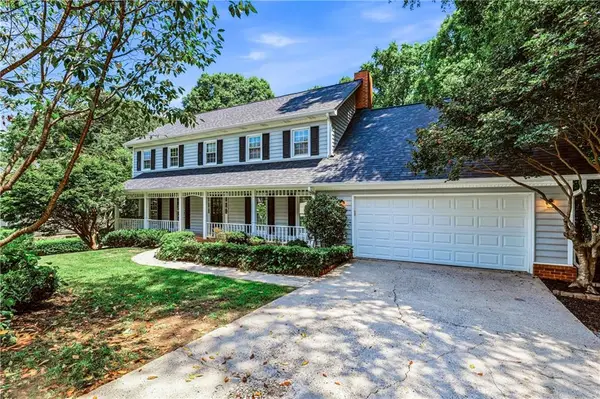 1132 Mary Lee Lane Sw, Lilburn, GA 30047