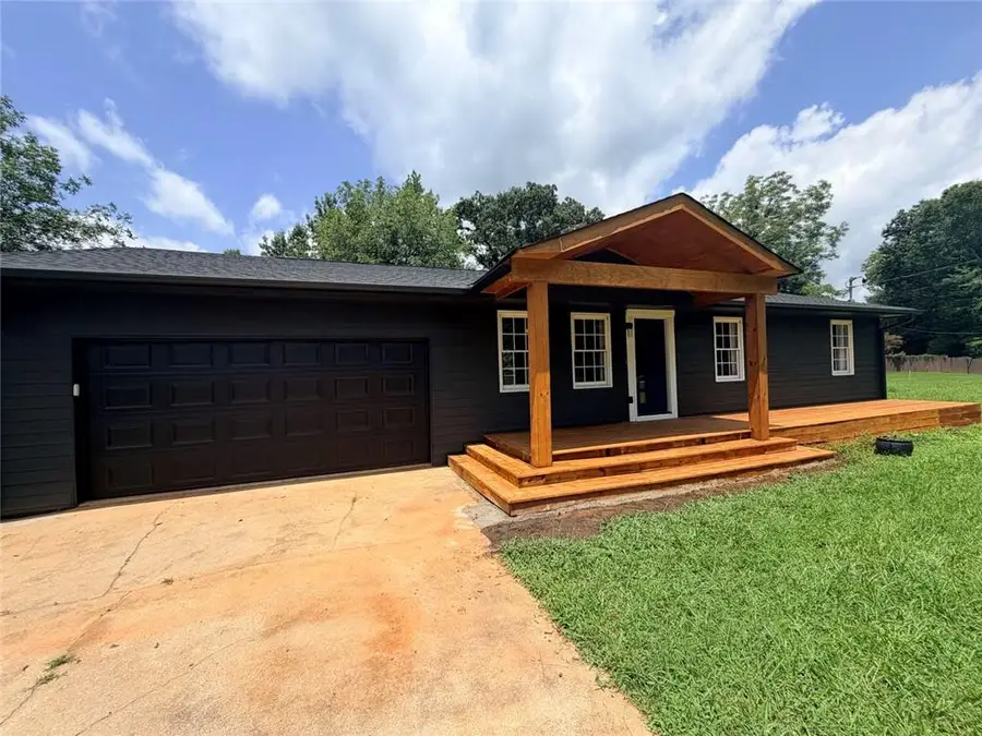 85 Martin Street, Carrollton, GA 30117 - #2