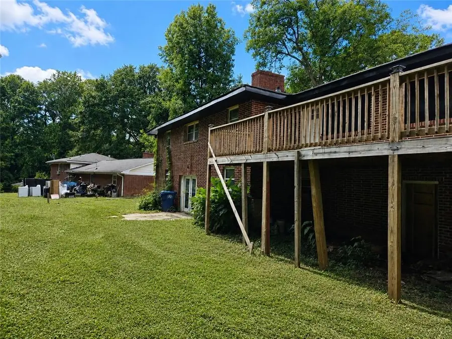 3042 Peek Road Nw, Atlanta, GA 30318 - #3