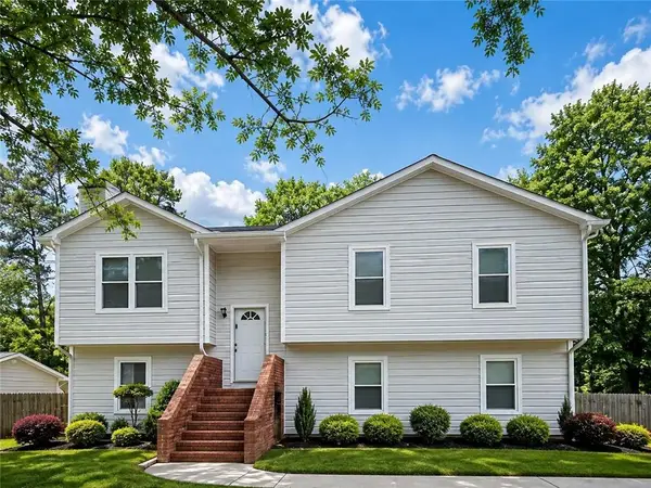 2061 Marshes Glenn Drive, Norcross, GA 30071
