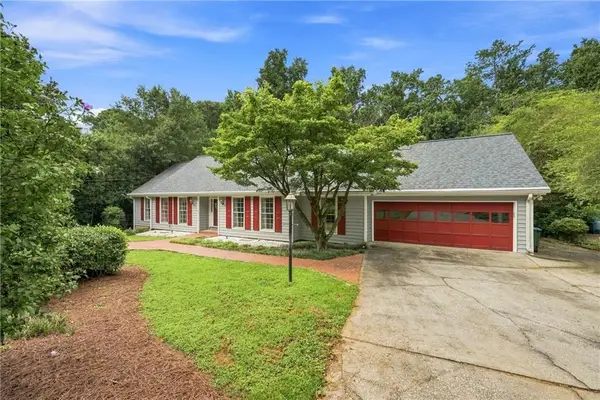 1599 Rangewood Drive Sw, Lilburn, GA 30047