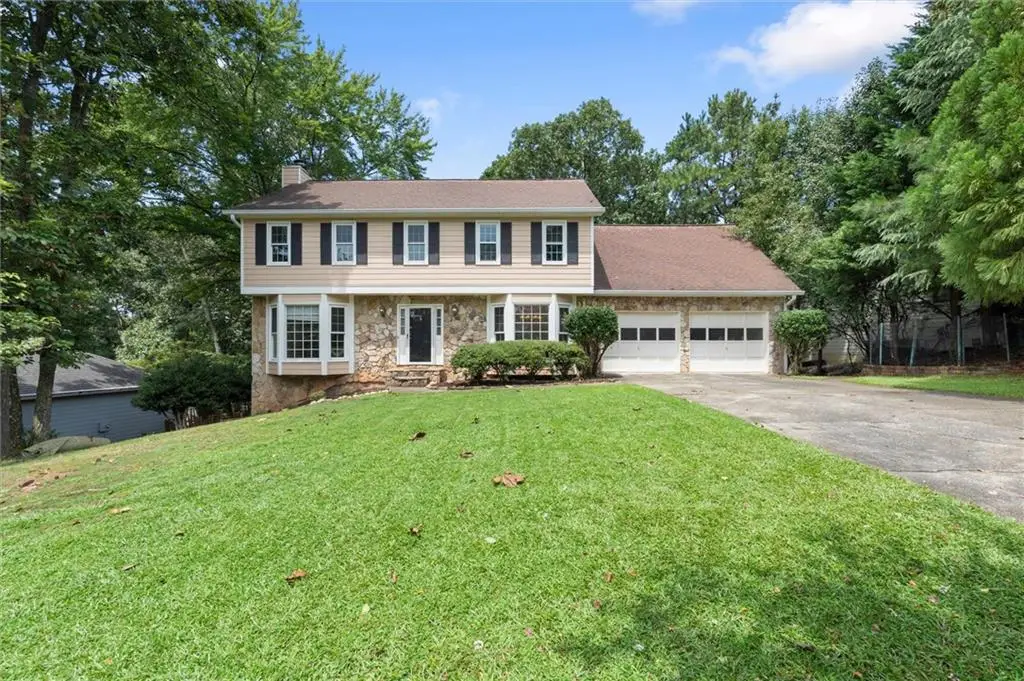 9126 Branch Valley Way, Roswell, GA 30076 - #1