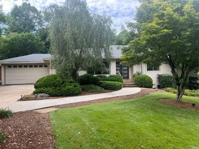 1043 Robin Lane Ne, Atlanta, GA 30306 - #1