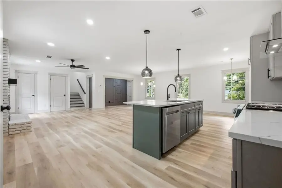 3464 Herschel Road, College Park, GA 30337 - #2