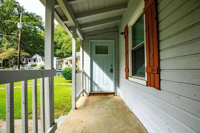 1361 Byrere Terrace Sw, Atlanta, GA 30310 - #2
