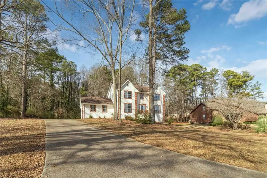 2119 Tudor Castle Way, Decatur, GA 30035 - #3