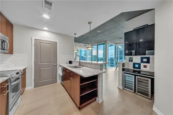 3324 Peachtree Road Ne #1401, Atlanta, GA 30326