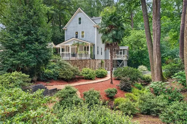 1875 Meredith Drive Nw, Atlanta, GA 30318
