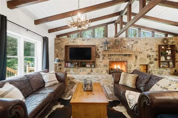 10758 Chatsworth Highway, Ellijay, GA 30540