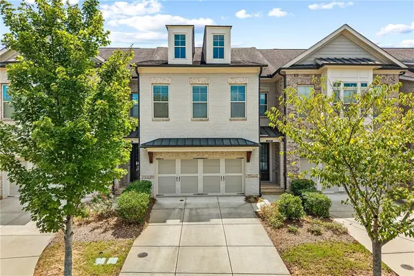 2028 Glenview Park Circle, Duluth, GA 30097
