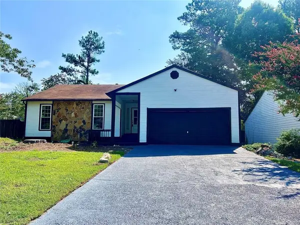2034 Corners Circle, Lithonia, GA 30058