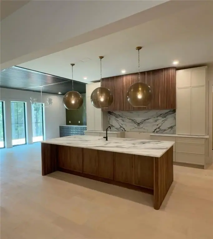1671 Manhasset Drive, Dunwoody, GA 30338 - #3