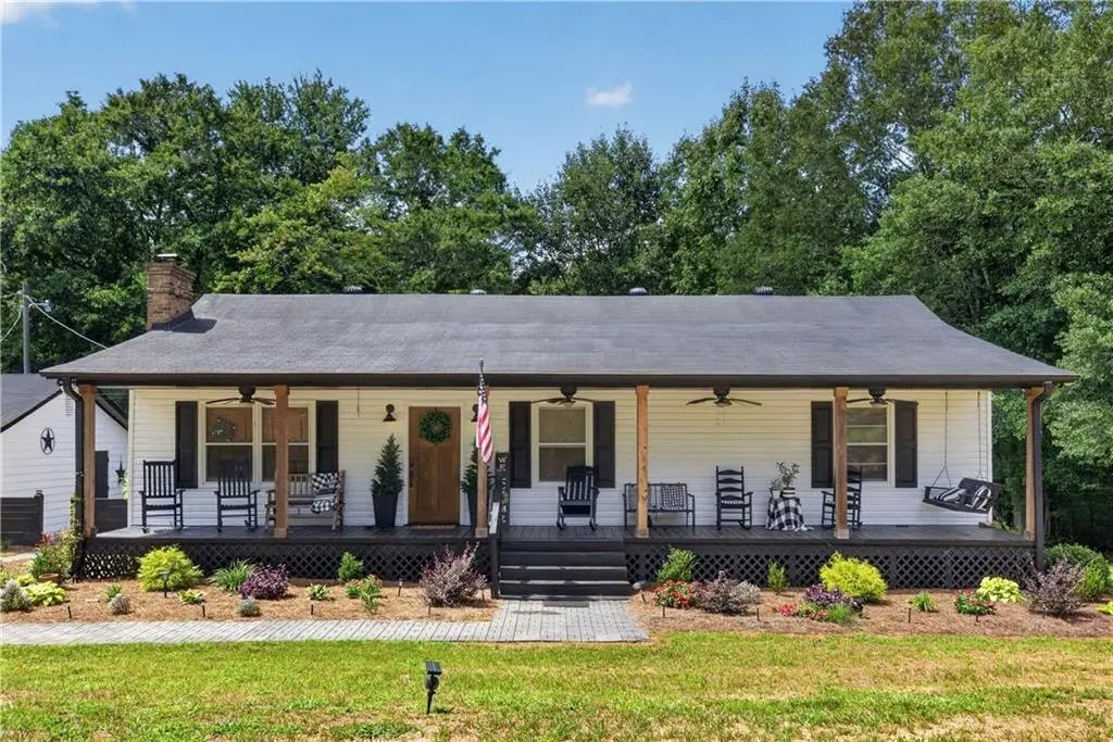 303 Mtn View Clubhouse Road, Buchanan, GA 30113 - #1
