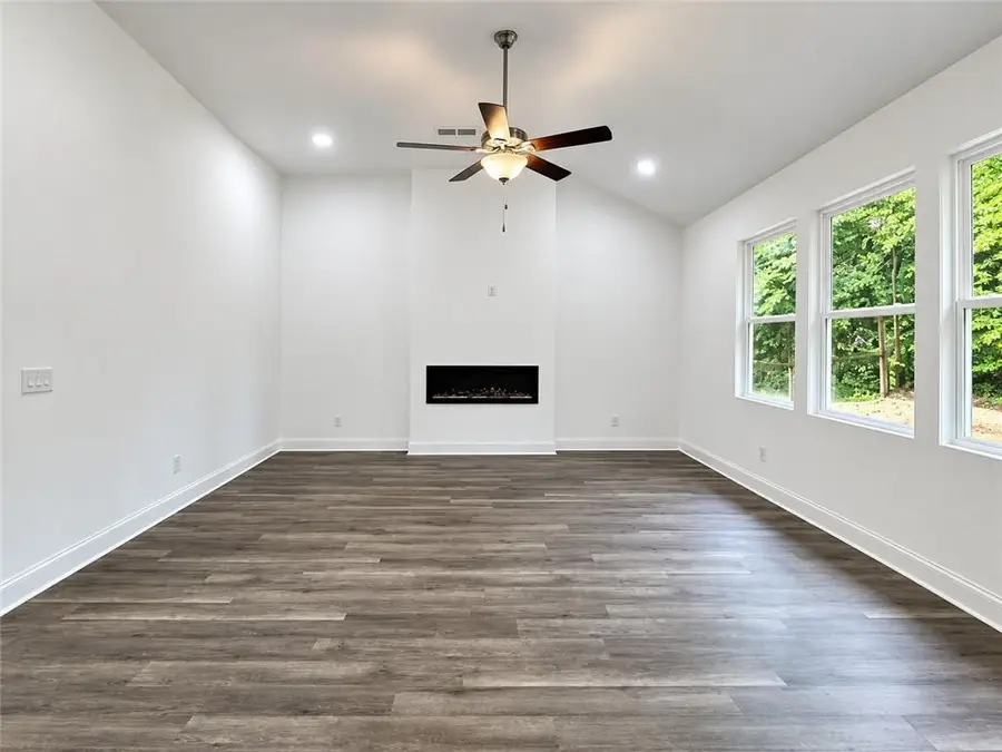 1850 W Mcintosh Road, Griffin, GA 30223 - #2