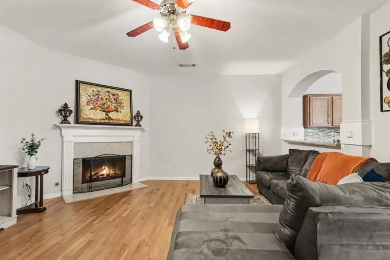136 Meeting Place, Lawrenceville, GA 30044 - #2