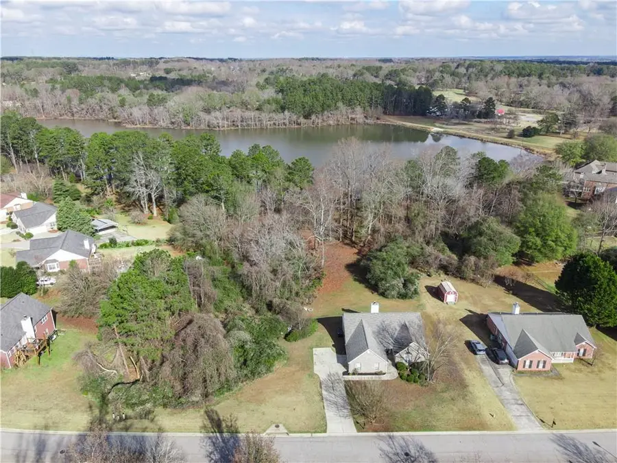 719 Overlook Drive, Winder, GA 30680 - #2
