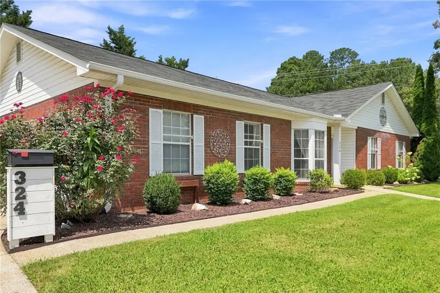 324 S Main Street, Jasper, GA 30143 - #3