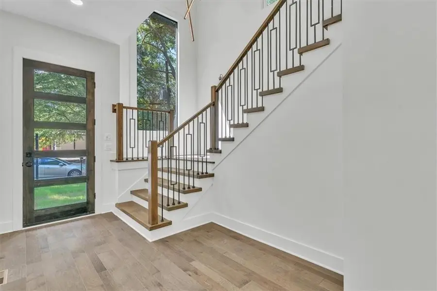 299 Flowers Place Nw, Atlanta, GA 30314 - #2