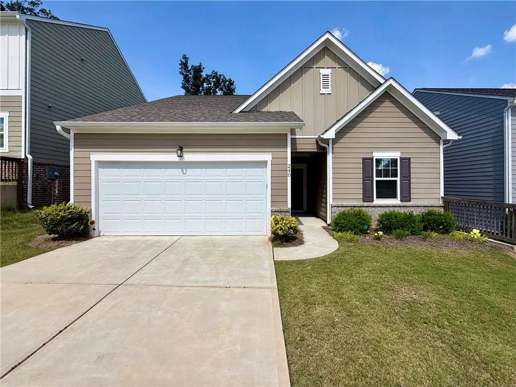 240 Hyde Park, Winder, GA 30680 - #1