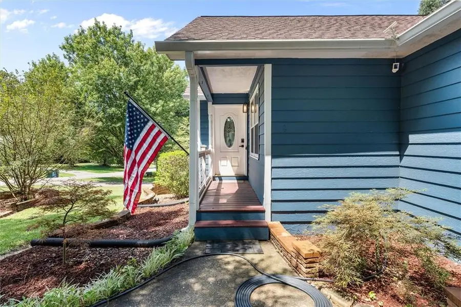 101 Mallard Ln, Carrollton, GA 30117 - #2