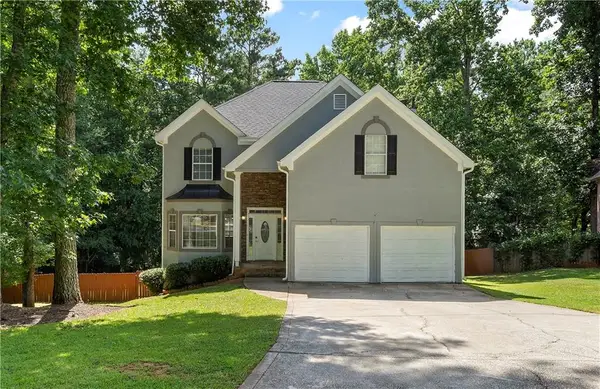 9569 Lakeview Court, Douglasville, GA 30135
