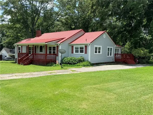 16 Garrett Avenue, Bremen, GA 30110