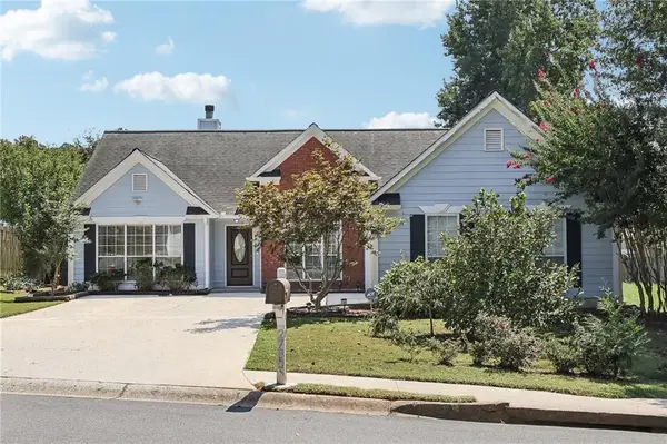 2780 Lady Guinevere Lane, Lawrenceville, GA 30044