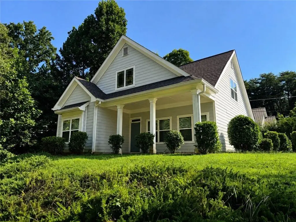 8850 Four Mile Creek Road, Gainesville, GA 30506 - #1